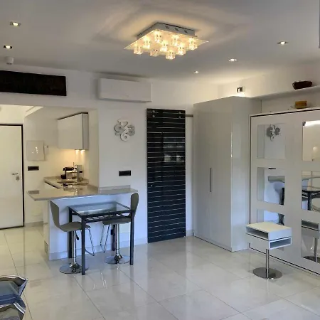 La Loggia Sul Mare Appartement *